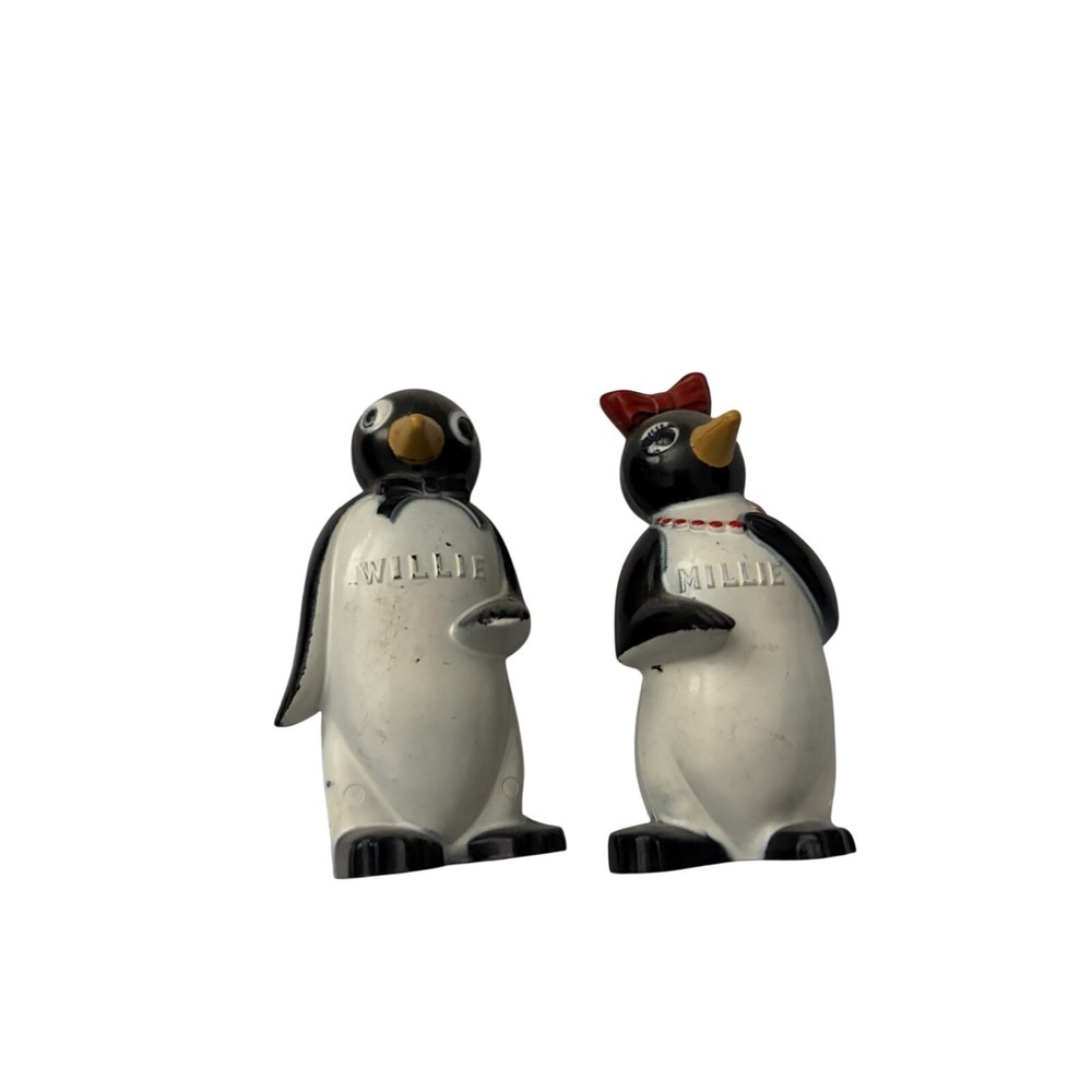 Vintage Kool Cigarettes Mascot Willie & Millie Penguins Salt & Pepper Shakers
